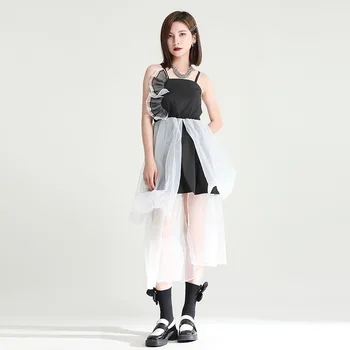 Платье-комбинация с парашютом имеет необычный дизайн и пышную юбку на талии, летние свободные и тонкие платья-двойки 2023 года